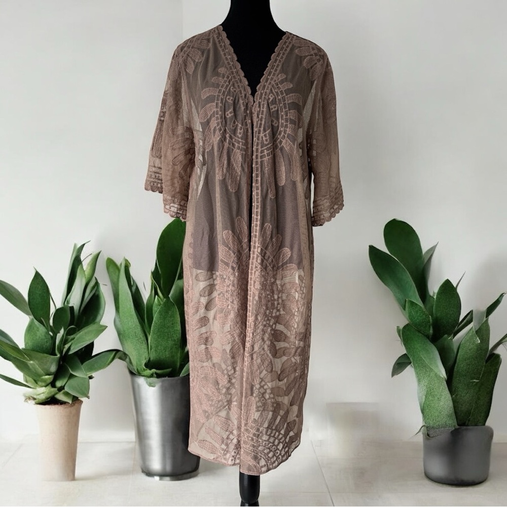 Rebellion Again Nude/Brown Long Lace Kimono Duster – Size M - Picture 3 of 9
